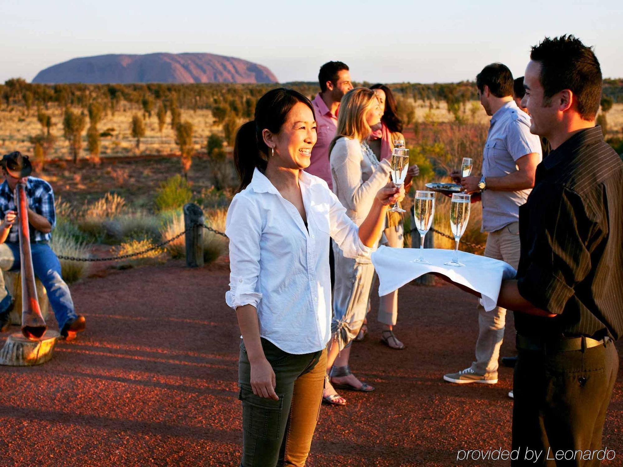 Sails In The Desert Ayers Rock Eksteriør bilde